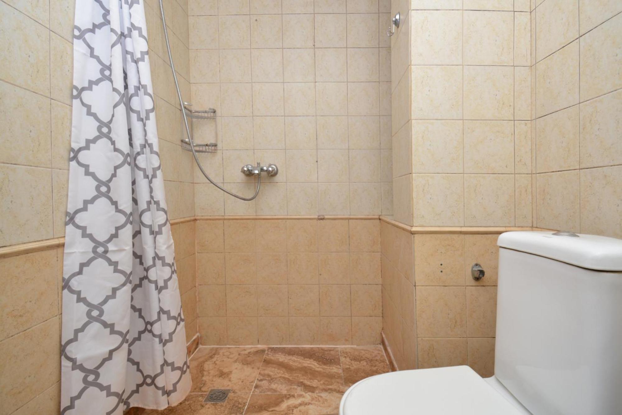 Apartment In Abovyan Street, エレバン エクステリア 写真